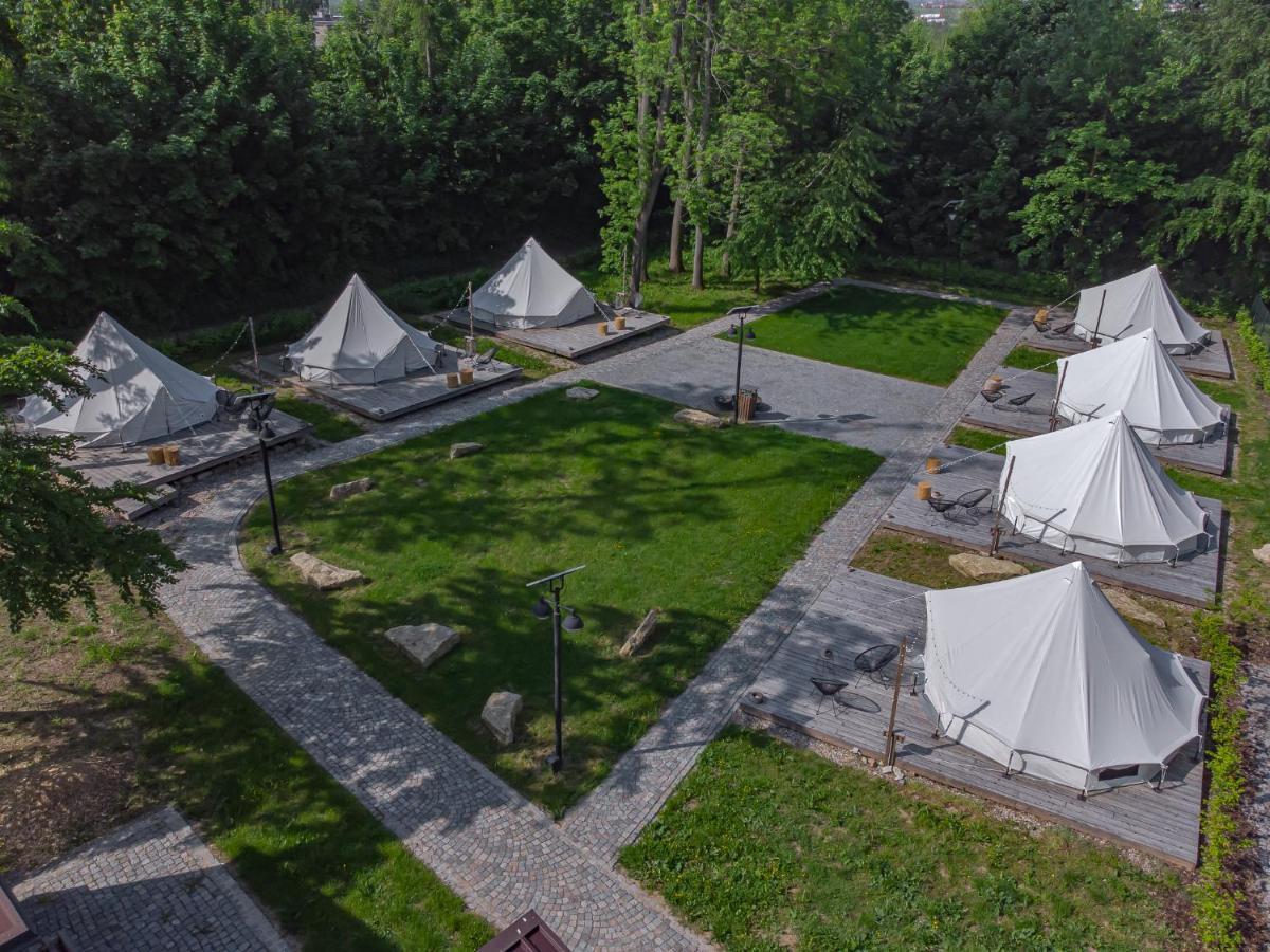 Primator Camping Resort Litomysl Bagian luar foto